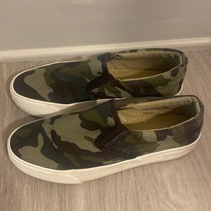 Restricted Army Green Sneakers